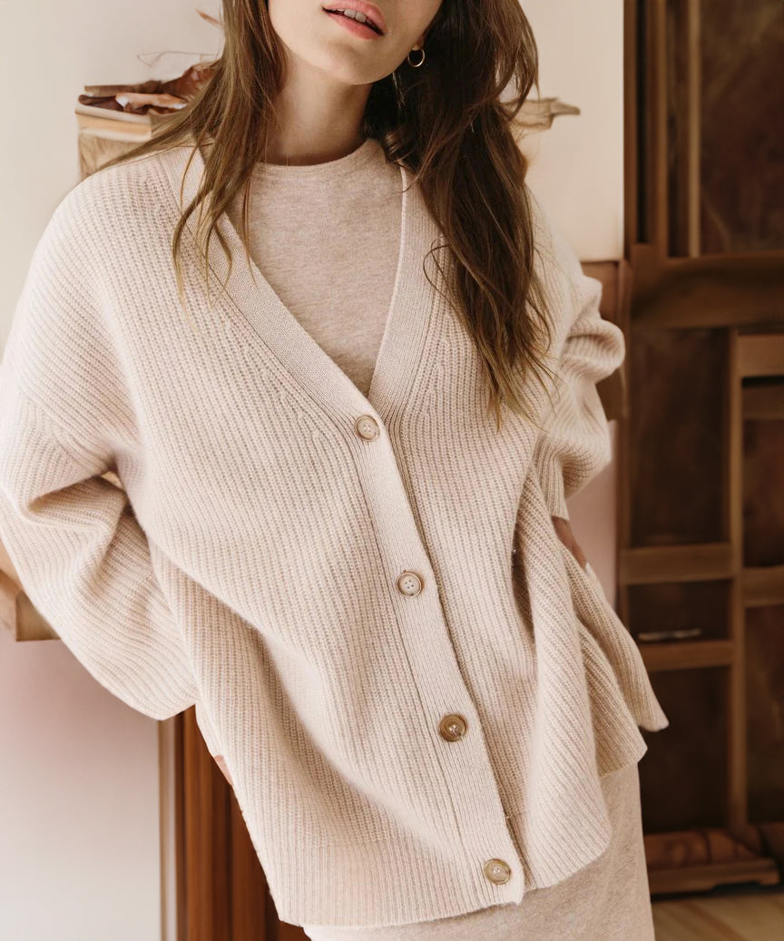 Johanna | Cardigan Oversize da Donna con Bottoni